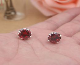 Brand new 925 sterling silver jewelry American antique silver handmade designer jewelry red stone stud earring for women 7125562