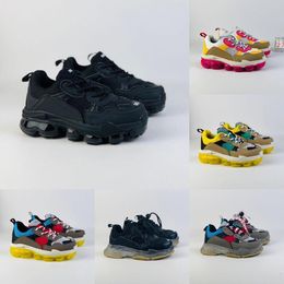 Tasarımcı Lüks Çocuk Ayakkabı Toddler Moda Spor ayakkabılar kızlar erkekler koşu ayakkabıları bebek ayakkabı bebekleri eğitmenleri siyah pembe sarı çocuk genç atletik