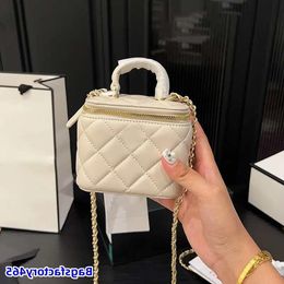 Portable Mini Designer Makeup Bag 10CM Women Zipper Crossbody Shoulder Bag Gold Hardware Luxury Handbag Cute Trend Coin Purse 5 Color C Lnvf