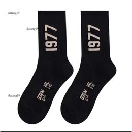 essentialsclothing Trendy Brand Designer Socks Hosiery Winter Extra ESSEN Sock Thick Wool for Men Embroidered 1977 Sock Casual Sports Solid Color Mid 1450