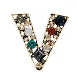 Brooches CINDY XIANG Crystal Letter V For Women Vintage Shining Fashion Pin Coat Accessories High Quality 2024