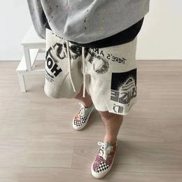 Mens Casual Shorts American Style High Street Graffiti Fashionable Trendy Y2k Loose Drawstring Shorts Spring And Summer 240430