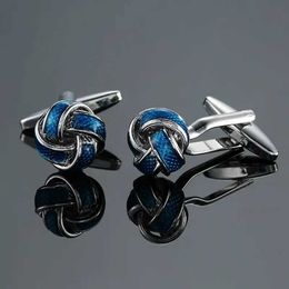 Cuff Links Brass material twisted design cufflinks for mens French shirts business dresses accessories cuffs buttons wholesale Q240508