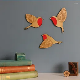 Decorative Figurines 3Pcs/set Home Flying Bird Hanging Background Wall Decorations Wooden Art Rural Retro