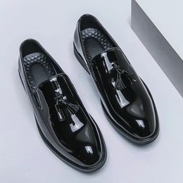 Casual Shoes Men Leather Classic Comfortable Banquet Party Footwear Fashionable Black Tassel British Style