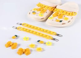 10-14PCS/Set Combination Charms PVC s Accessories DIY Chain Cute Flower Girl Gift For Shoe Decoration Jibz3447652