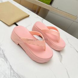 Slippers sandal Women hollow g platform shoes summer pool mule loafer gift green pink red yellow luxury Designer Sliders Casual Flat Rubber sandale girl 5.8 06