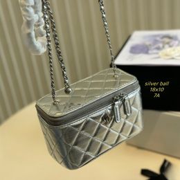 7A Vanity Bag Shoulder Bag 18cm Designer Bag Cosmetic Bag Chain Makeup Bag Luxury Cross Body Bag Handle Handbag Women Fashion Classic 3sizes Gold Ball
