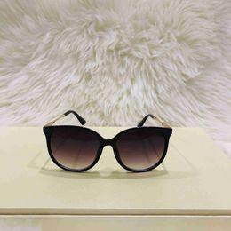 Classic Luxury Sunglasses Polarized 2022 For Men Women Pilot Sun Glasses UV400 Eyewear Metal Frame Polaroid Lens With box and Case 243e