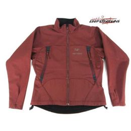 Designers märke Windbreaker Hooded Jackets Arcgammaar Soft Shell Full Zip Jacket Pocket Men's Small Polartec OSDV