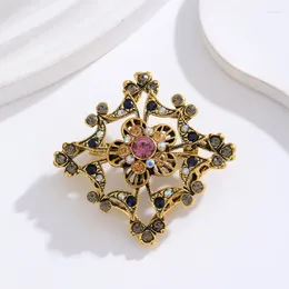 Brooches European And American High-end Baroque Brooch Fashion Crystal Rhinestone Flower Clothing Cardigan Coat Suit Pin Accessori