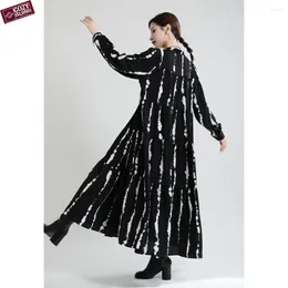 Casual Dresses Spring Black Printed Women Irregular Summer Designer Style Loose Slim Long Skirt Large Hem Stand Collar Street Clothing