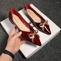 Casual Shoes Glitter Metal Bowknot Flat Woman Pointed Toe Japanned Leather Ballet Flats Big Size 43 Crystal Bow Wedding For