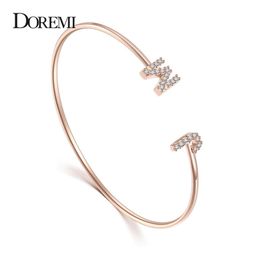 Doremi Custom Letter Armband Baby Armreifen Zirkonia Pave Sein