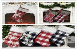 Plaid Christmas Stocking Ornament Xmas Tree Pendant Plush Sock Kids Gift Bag Candy Bag Happy New Year Home Party Christmas Decorat9738931