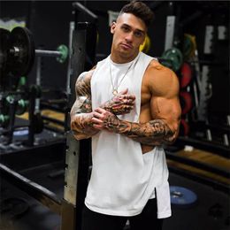 Mens Extend Cut Off Sleeveless Shirt Gym Stringer Vest Blank Hip-Hop Muscle Tees Bodybuilding Tank Top Fitness Clothing 240429