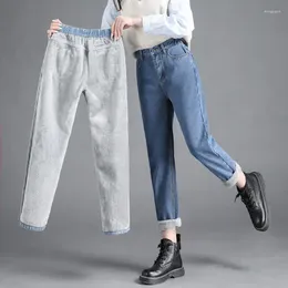 Women's Jeans 2024Winter Warm Added Velvet Women Casual Korean High Waist Slim Stretch Denim Pencil Pants Thick Straight Trousers Ladies