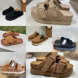 Fashion grey Sandals Outdoor Sand beach Rubber Slipper Fashion Casual Heavy-bottomed buckle Sandal leather sports 35-44