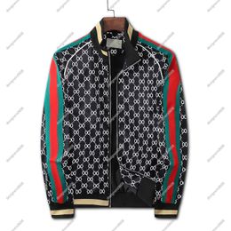 2024ss luxury Mens Jacket Designer hooded sports windbreaker Italy brands Long sleeve Outerwear zipper jacket Asian size M-3XL