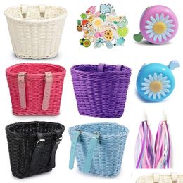Panniers & Bags 4Pcsset Bike Basket With Bell Stickers And Tassels Streamers For Kids Child Bicycle Handmade Artificial Wicker 240202 Dhmv5