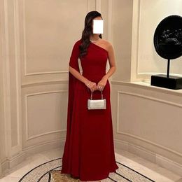 Urban Sexy Dresses Red Simple Formal Occasion Dress 2024 One Shoulder Satin Ball Dress Long sleeved Elegant Sexy Evening Dress Party Dress d240510