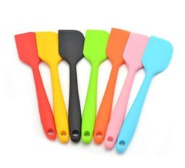 Kitchen Silicone Cream Butter Cake Spatula Mixing Batter Scraper Brush Butter Mixer Cake Brushes Baking Tool DHB3092975817