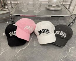 Mens Baseball Caps Embroidery letter High Quality cap designer hat Men Women couple Adjustable pink black white3651610