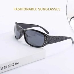 Sunglasses Vintage Women Fashion Polarised Sunshades Womens Diamond Inlaid Retro Night Vision Photochromic Lens Glasses Q240509