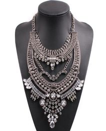 2020 New Arrival Design Fashion Vintage Alloy Big Chunky Statement Crystal Pendant Necklace for Women Jewelry9462406