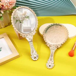 Compact Mirrors Rose Gold Portable Retro Makeup Mirror Handheld Oval Round Mirror Noble Restoration Ancient Courtyard Mirror Beauty Tool d240510