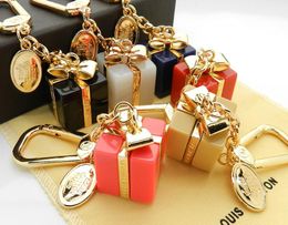 Factory Sell High Quality Fashion Letter Lock Metal Keychain Letter key ring Bag chain Man Woman039s decoration More Style2923563