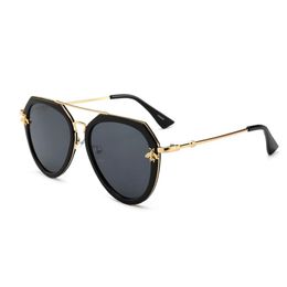 TOP quality Brand sunglass Men women Summer luxury sunglasses UV400 polarized Sport mens sun glass golden with box 2526