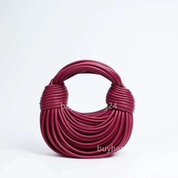 Double Leather Womens Bags Venetas Totes Designer Knot Lady Brand 2024 Bag Noodle Handbag Hand Knitted Cattle Small Handbags Bottage Round Purse WF27