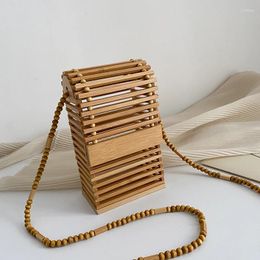 Shoulder Bags Fashion Bamboo Woven Mini Phone Bag Purses Women Crossbody 2024 Luxury Designer Summer Ladies Messenger