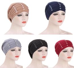 2020 New Fashion Solid Cotton Turban Bonnet Caps Head Scarf Hat For Muslim Women Pearl Inner Femme Musulman Wrap Turbantes2379037