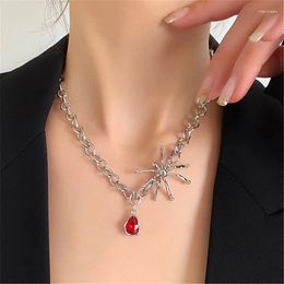 Chains Silver Colour Metal Chain Spider Red Crystal Pendant Necklace For Women Girls Retro Collar Hip Hop Cool Couple Jewellery