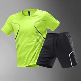 Fashion Mens Breathable Tennis Sports Suit Summer Casual Outdoor Sportwear Womens Badminton Tshirt Loose Running Clothing Set 240517