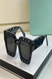 New fashion design sunglasses model 1026 square plank frame style full of personality simple and popular style outdoor uv400 prote8356105
