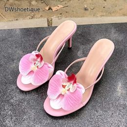 Summer fashion flower women flip flops casual beach thin heel sandals 240508