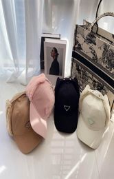 Designer Winter Earmuffs Hat Stylish Simple Triangle Designed Warm Ball Cap for Woman Men 4 Colors5304107