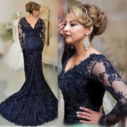 2019 Royal Blue Mermaid Lace Appliqued Mother Of The Bride Dresses Appliques Beads Long Sleeves Formal Evening Gowns Plus Size Mother D 241G