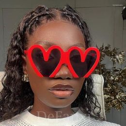 Sunglasses Fashion Oversized Women Brand Designer Plastic Candy Colours Heart Shape Sun Glasses Female Y2K Party Eyewear UV400