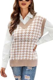 Women's Plus Size Sweaters Women's Knitted V-neck Tank Top with Diamond Pattern Plaid Academy Style Sleeveless Hooded Open Navel Sweater Tank Top Fashion top