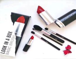 Makeup Brand Look In A Box Basic Brush 4pcsset brushes set with Big Lipstick Shape Holder Makeup TOOLS good item7422569