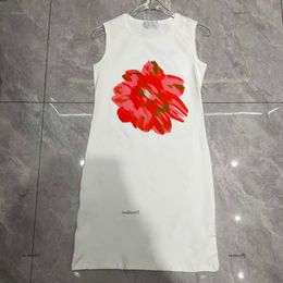 Brand vest women knitwear vests Designer vest casual woman fashion logo sleeveless Oil painting Flower beaded knitwear tank women singlet waistcoat base May 09