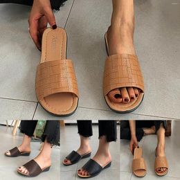 Slippers 3 Colors Women Simple Fashion Solid Color Leather Surface Slope Heel Beach Sandals And Comfy High Quality