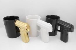 Gun Mug Pistol Grip Coffee Milk Cups 4 Colours Creative Office Ceramic Wine Glasses Electroplate Drinkware Bottle DHL8264381