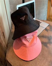 2020 Black pink fashion high quality designer classic bucket hat fisherman hat outdoor travel hat men039s and women039s h7619178