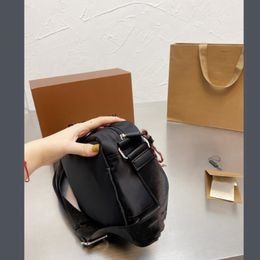 Evening Bag 2023 winter design chest men's and women's handbag purse full Colour cute messenger bag unisex Size 23cm 234j