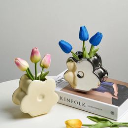 Vases Small Flower Ceramic Northern Europe Simple Creative Office Arrangement Dry Decoration Home